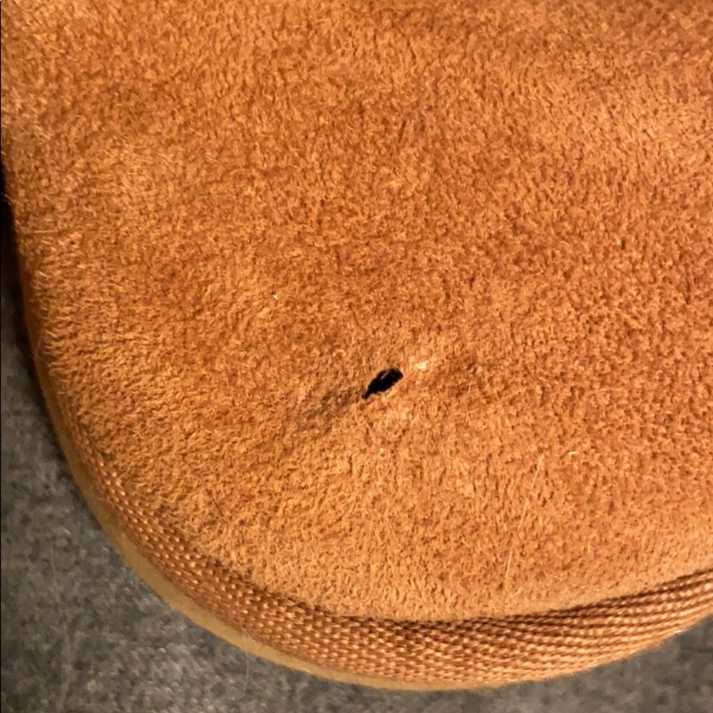 Ugg Bailey Button - image 4